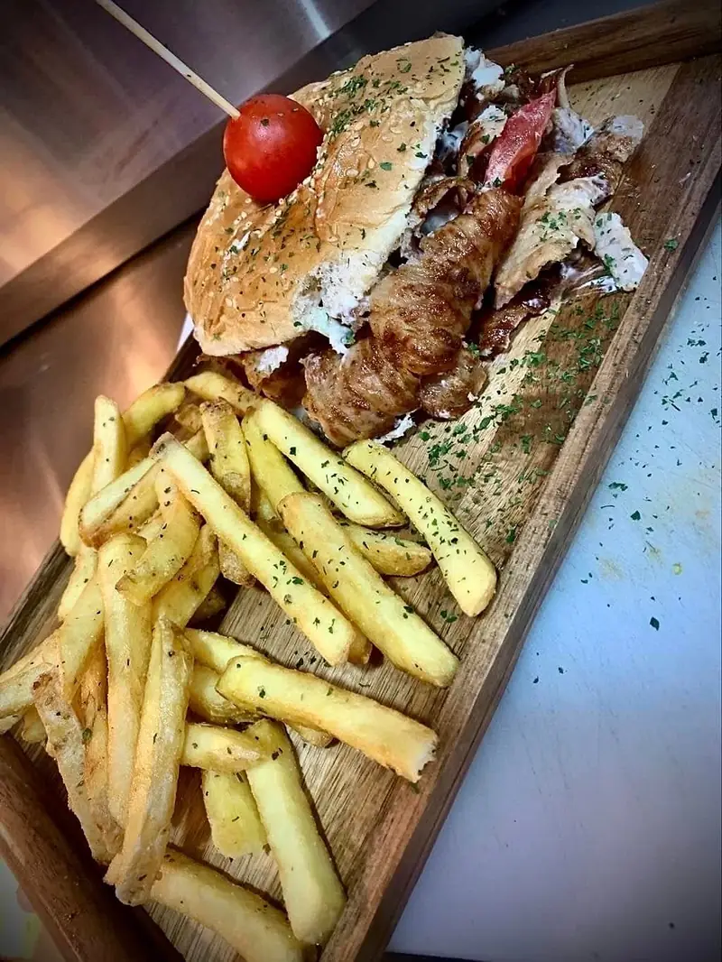 Food at Ossett Gyros
