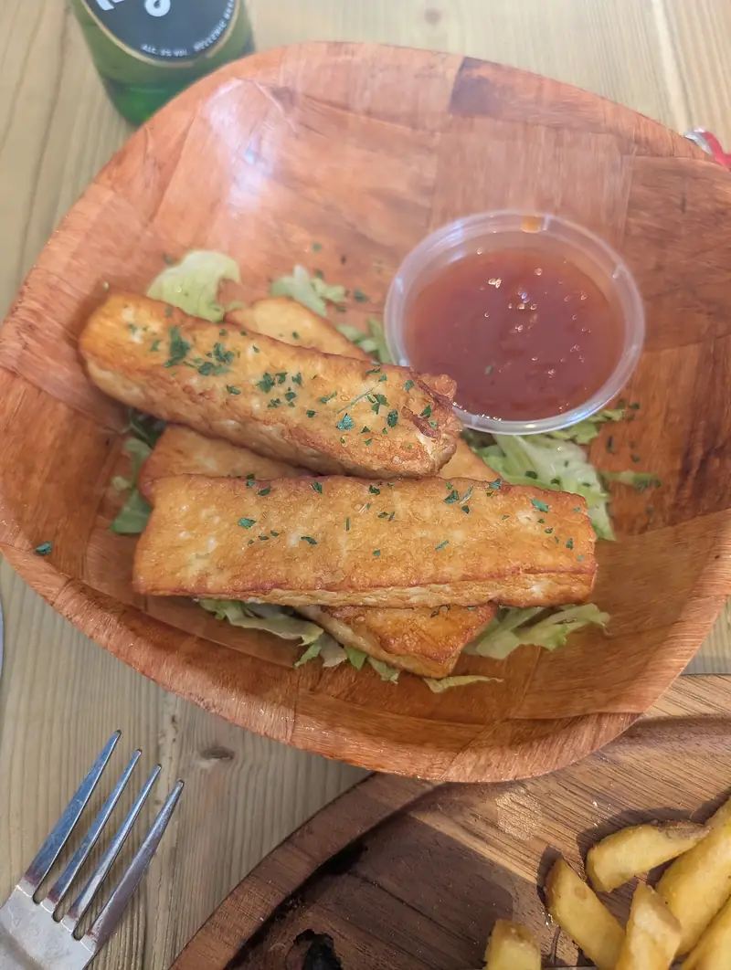 Halloumi Fries